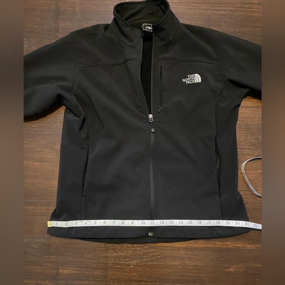 The North Face Women's Black Jacket - Picture 4 of 8